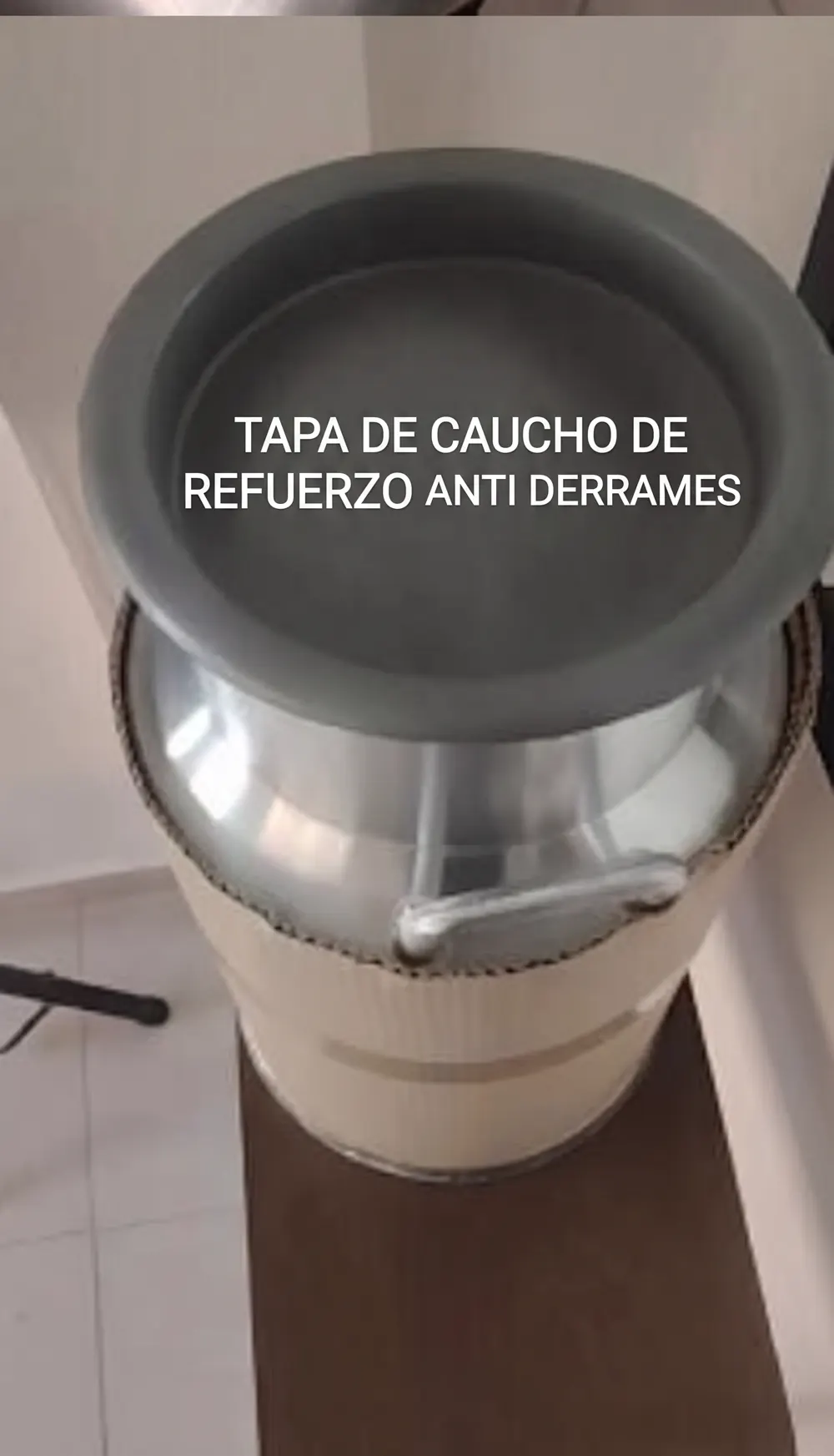 Tapa de caucho anti derrames